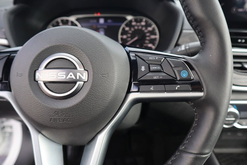 Certified 2025 Nissan Altima 2.5 SL FWD image 21