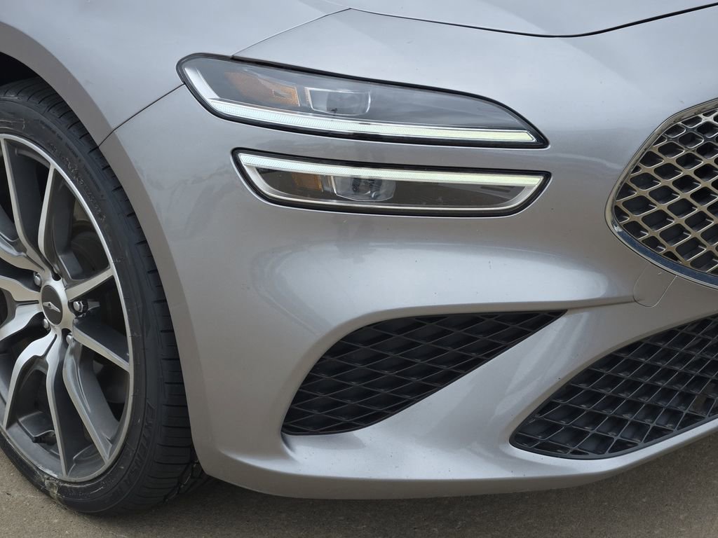 Used 2022 Genesis G70 3.3T RWD image 29