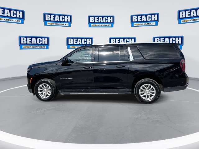 Used 2025 Chevrolet Suburban LT AWD/4WD image 5