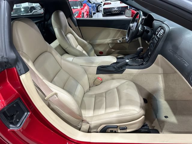 Used 2008 Chevrolet Corvette Coupe w/ Preferred Equipment Group RWD image 18