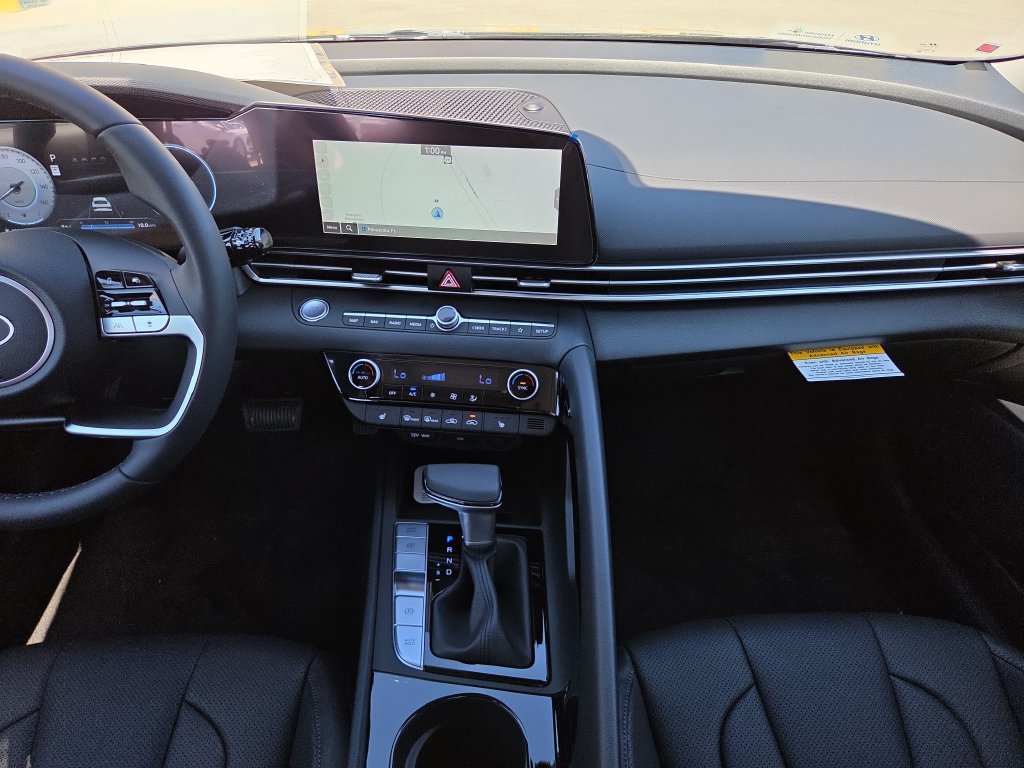 New 2026 Hyundai Elantra Limited FWD image 15