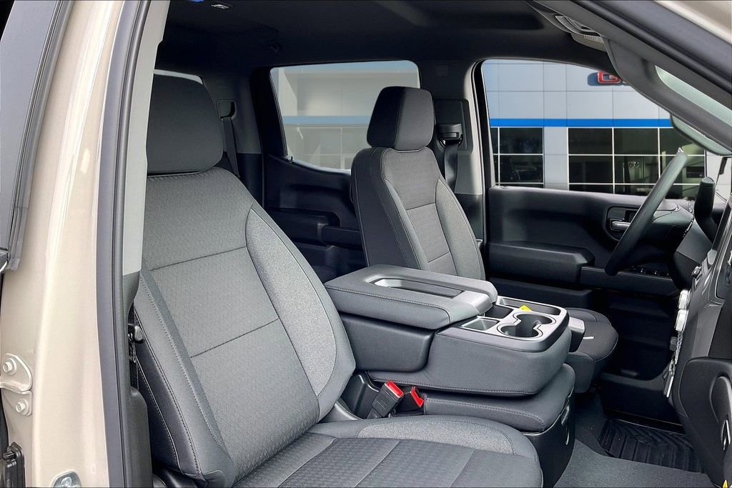 New 2026 GMC Sierra 1500 Pro w/ Graphite Edition image 11
