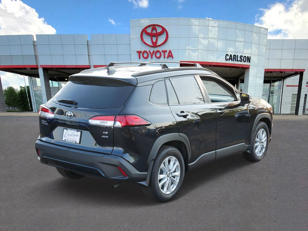 Certified 2024 Toyota Corolla Cross LE AWD/4WD image 5