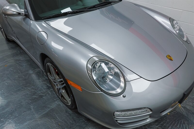 Used 2009 Porsche 911 Carrera 4S AWD/4WD image 33