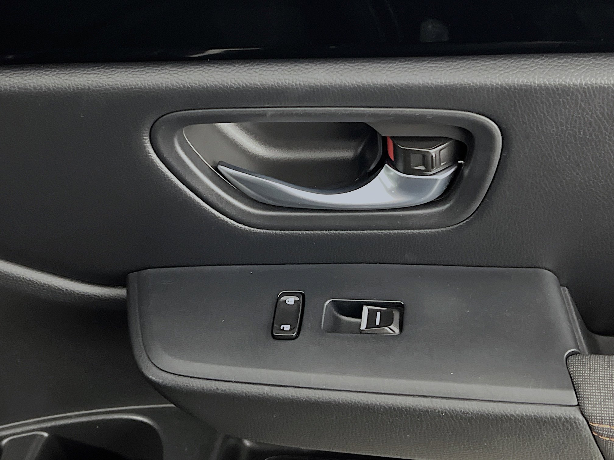 Used 2023 Honda Pilot Sport image 32