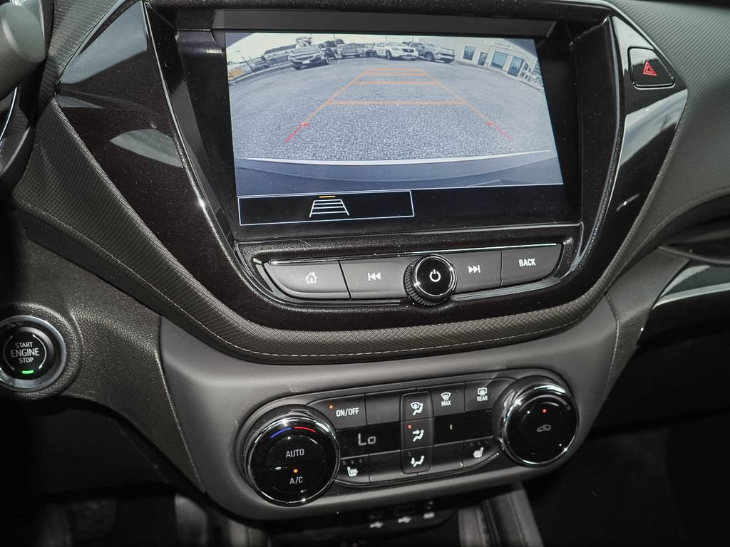 Used 2023 Chevrolet TrailBlazer LT w/ Convenience Package FWD image 12