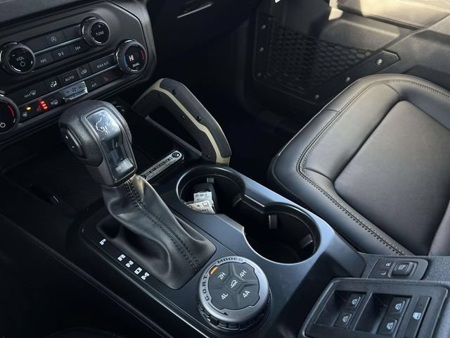 New 2026 Ford Bronco Badlands w/ Sasquatch Package AWD/4WD image 19