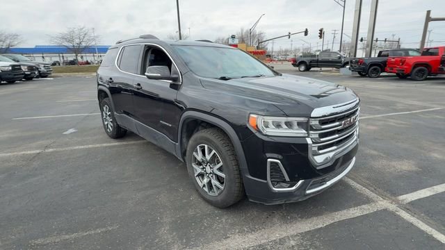 Used 2023 GMC Acadia SLT image 2