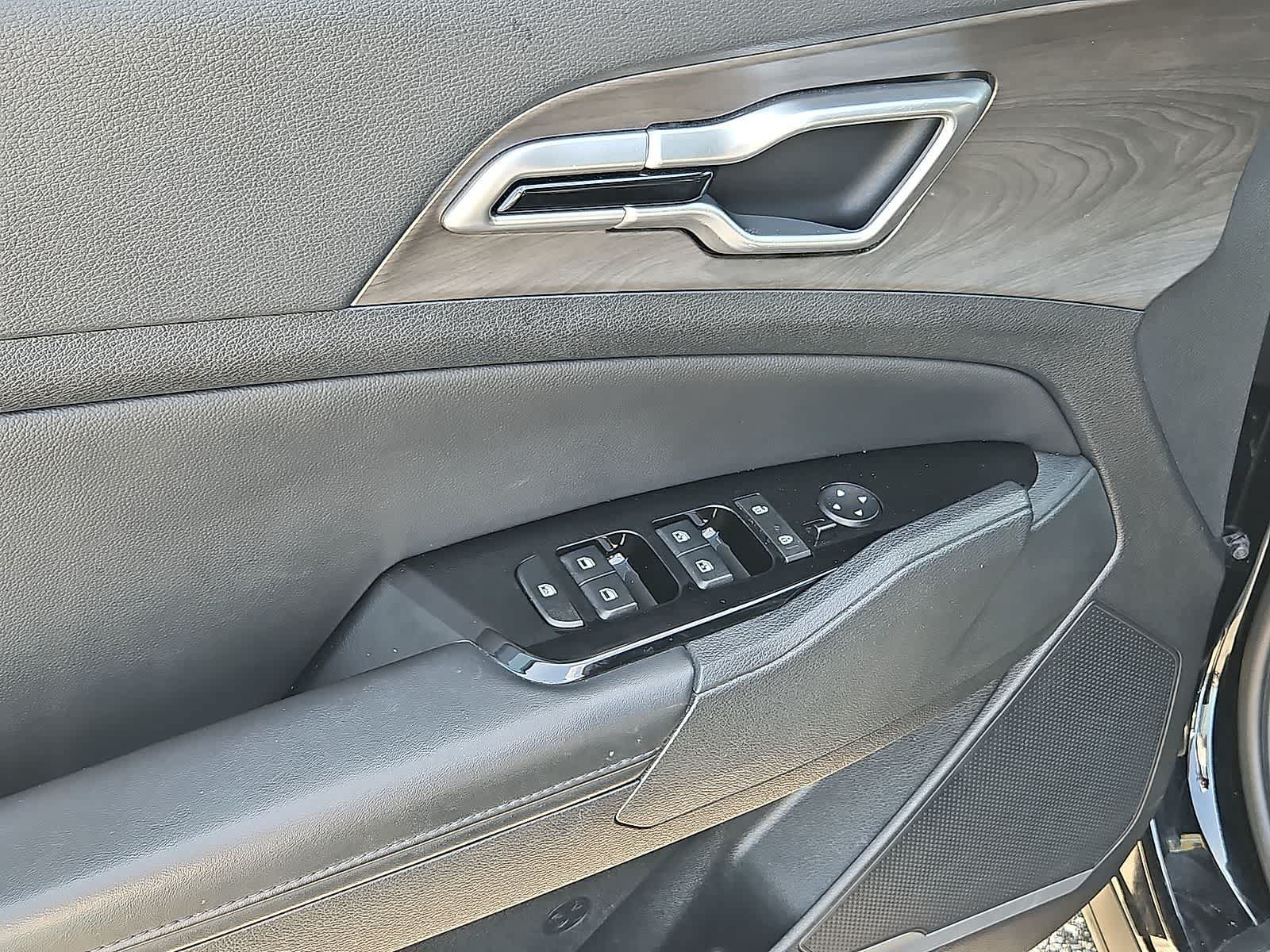 Used 2023 Kia Sportage X-Line w/ X-Line Premium Package AWD/4WD image 30