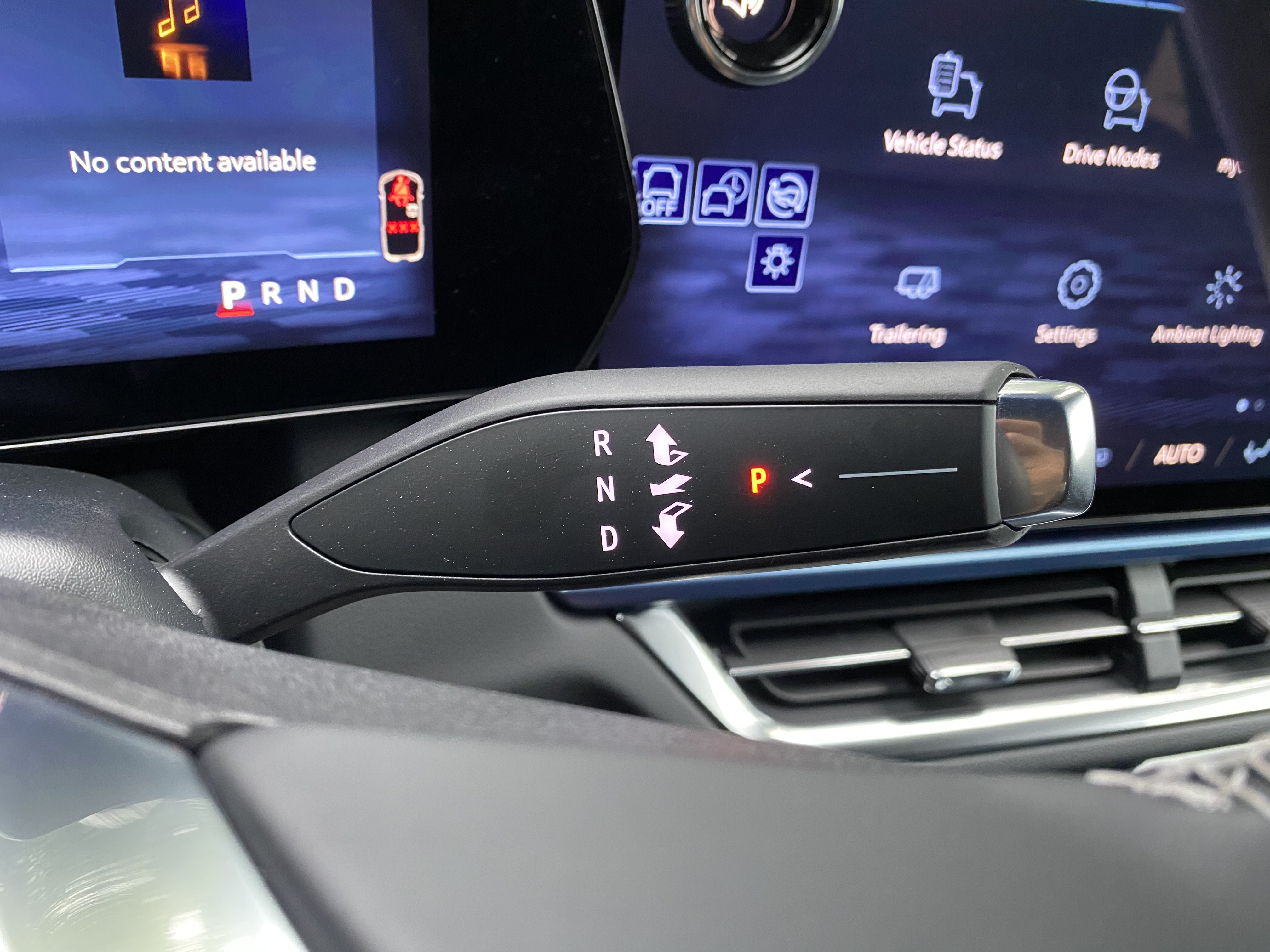 New 2026 Chevrolet Equinox EV LT AWD/4WD image 21