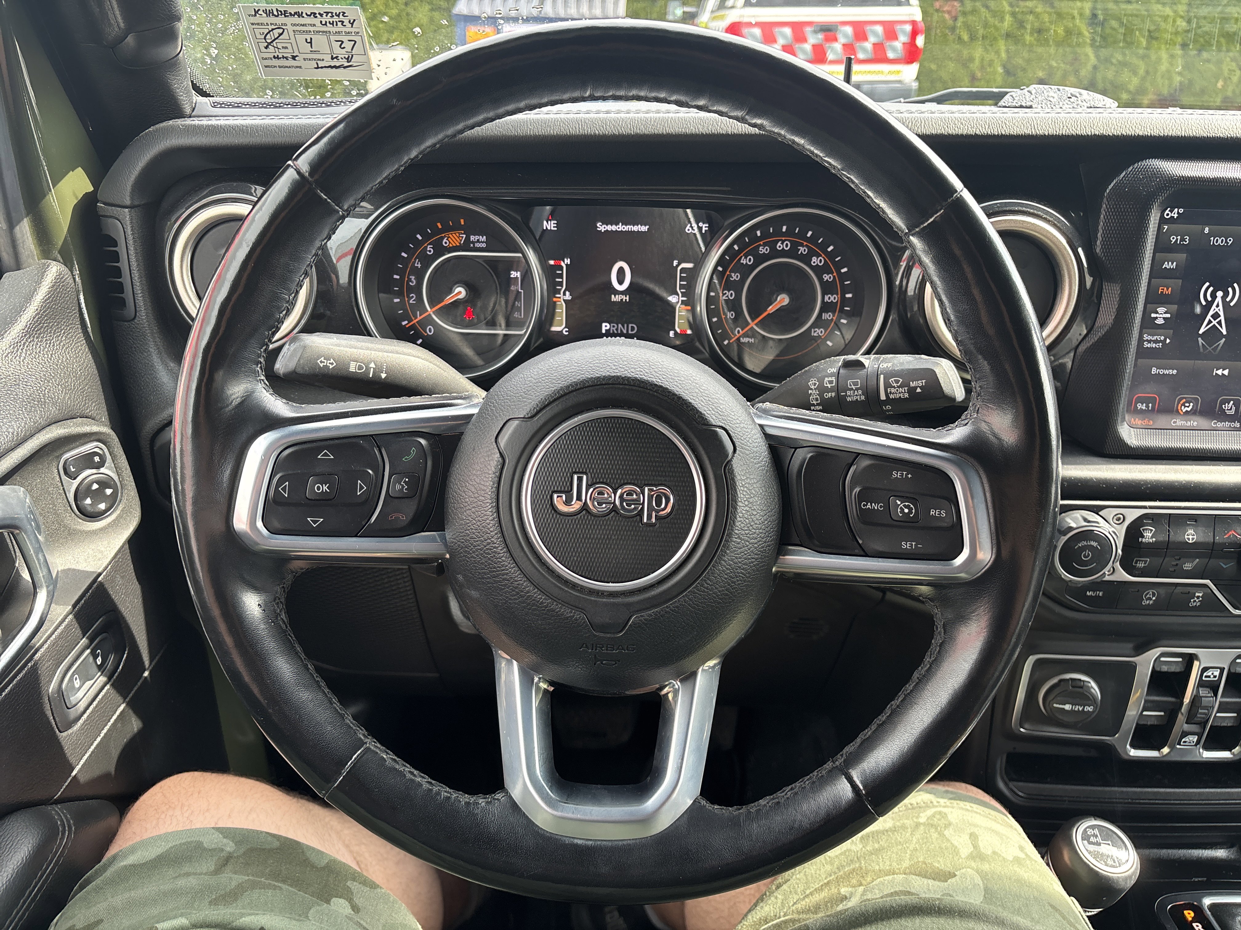 Used 2020 Jeep Wrangler Unlimited Sahara image 17