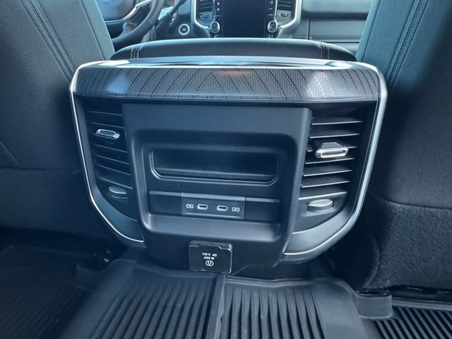 New 2026 RAM 2500 Big Horn AWD/4WD image 36
