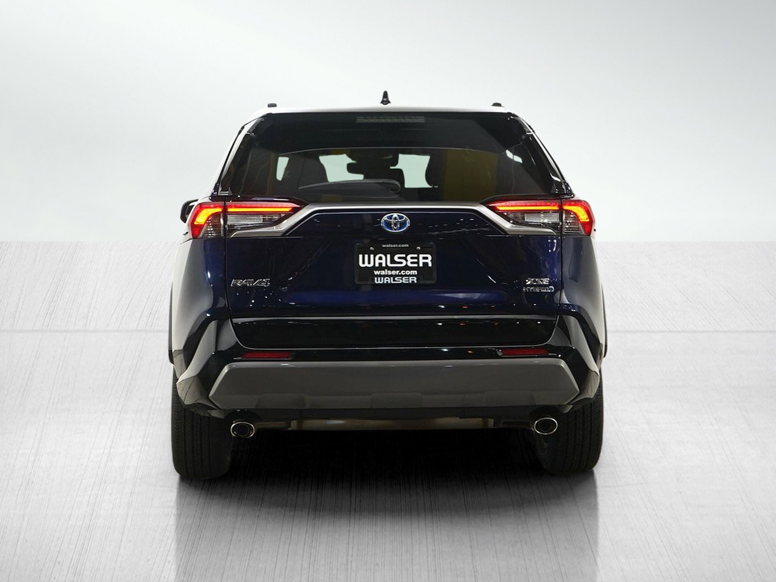 Used 2020 Toyota RAV4 XSE w/ XSE Grade Weather Package image 4