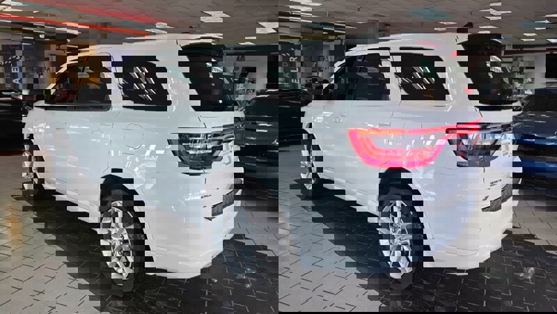 Used 2025 Dodge Durango GT image 8