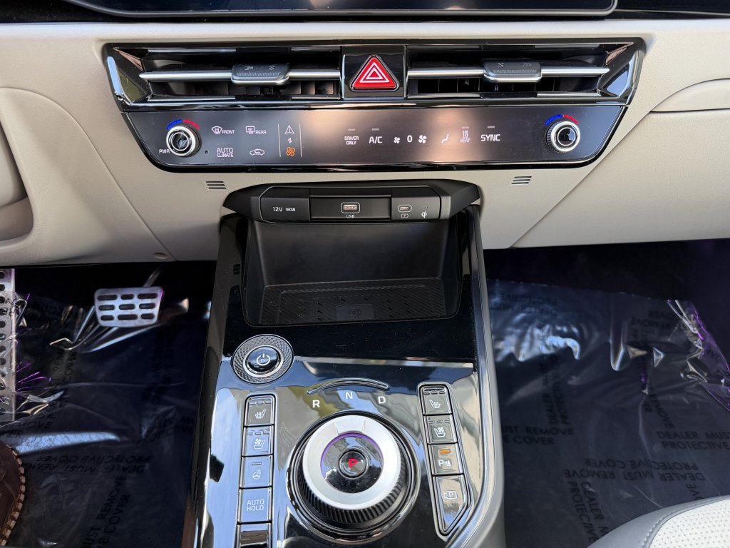 Used 2024 Kia Niro Wave w/ Wave Preserve Package image 23