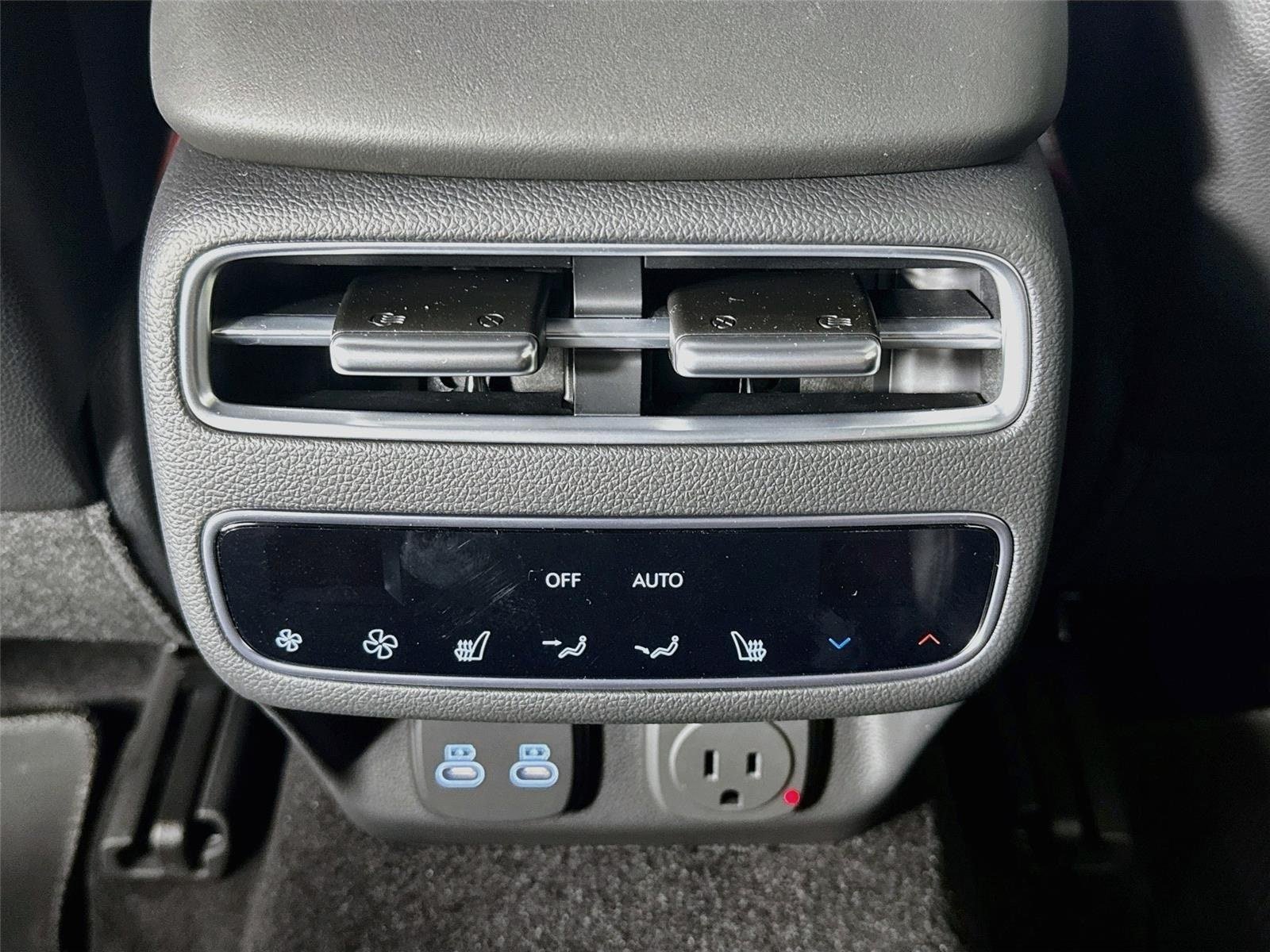 New 2027 Genesis GV70 2.5T Sport Prestige AWD/4WD image 27