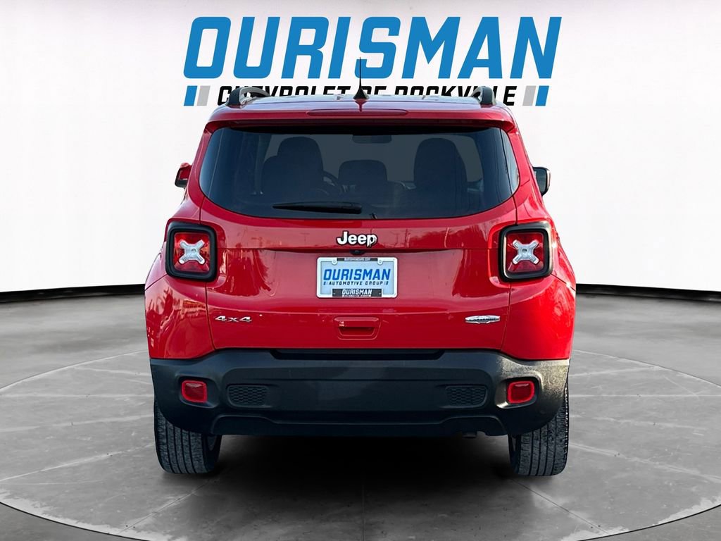 Used 2020 Jeep Renegade Latitude w/ Cold Weather Group image 5