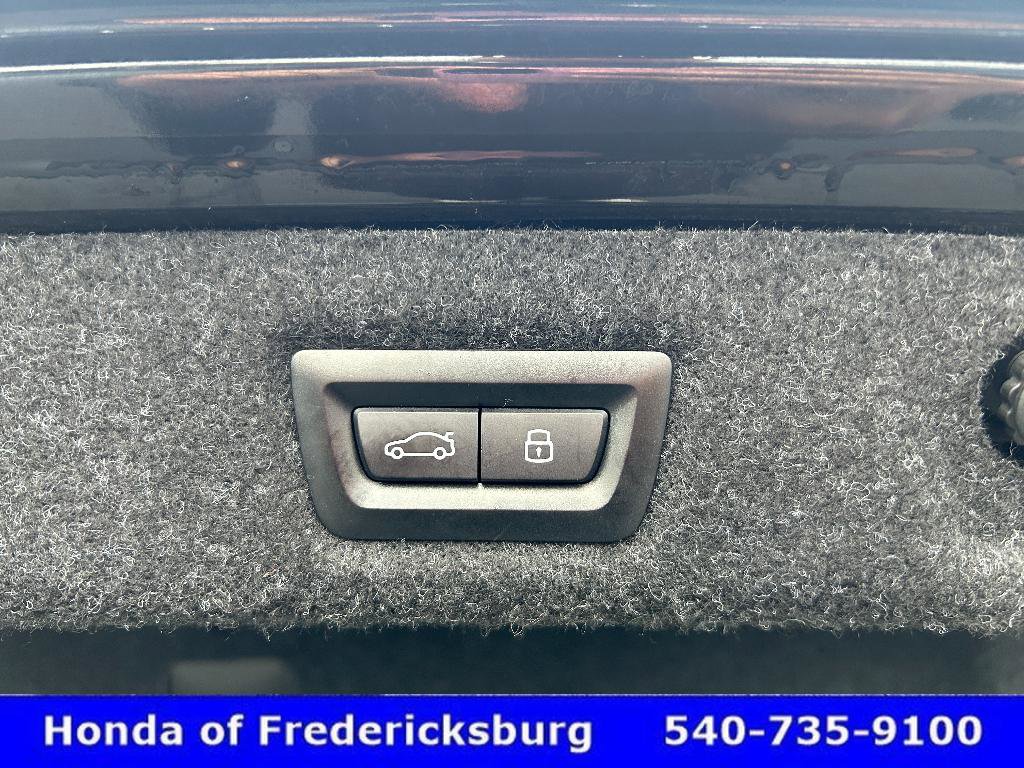 Used 2023 BMW 530e xDrive 530e xDrive image 12