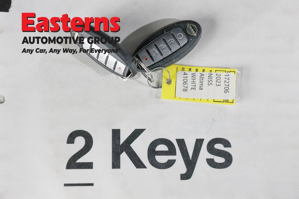 Used 2023 Nissan Altima 2.5 SV AWD/4WD image 25