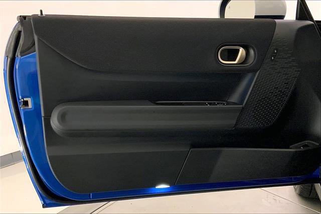 Certified 2025 MINI Cooper 2-Door Hardtop image 24