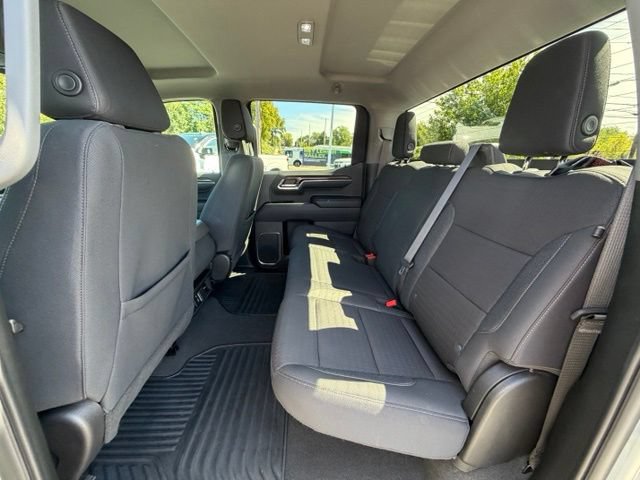 Certified 2024 Chevrolet Silverado 1500 LT AWD/4WD image 35