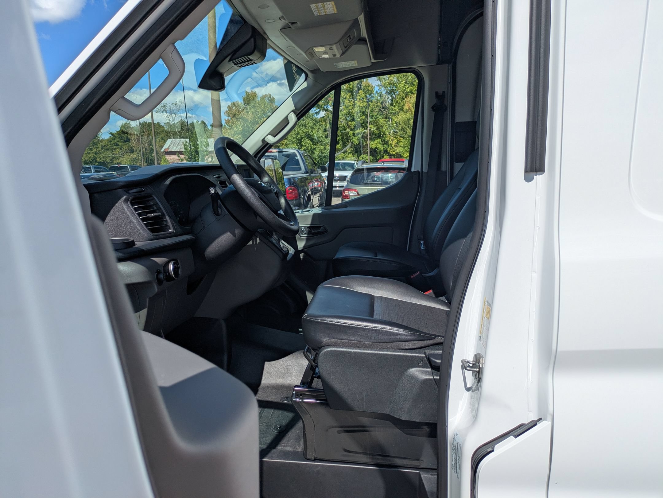 Used 2025 Ford Transit 350 148 High Roof Extended DRW RWD image 12