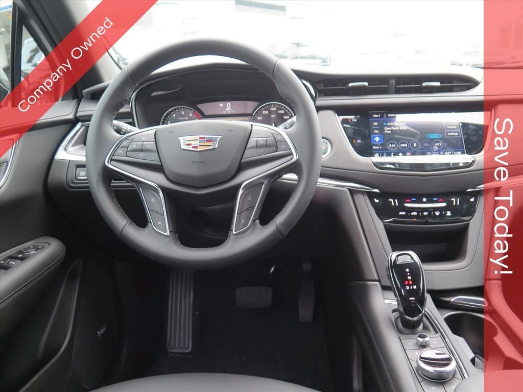 New 2026 Cadillac XT5 Luxury FWD image 22