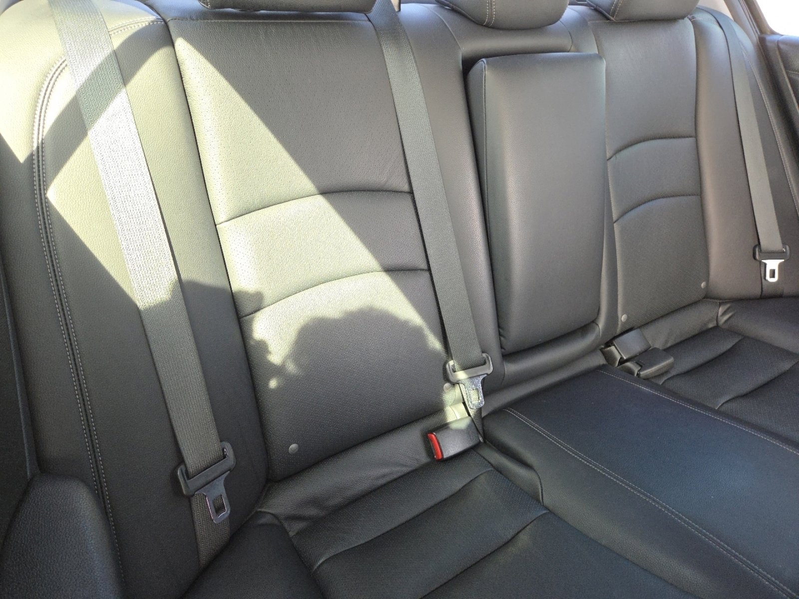 Used 2015 Honda Accord Touring image 22