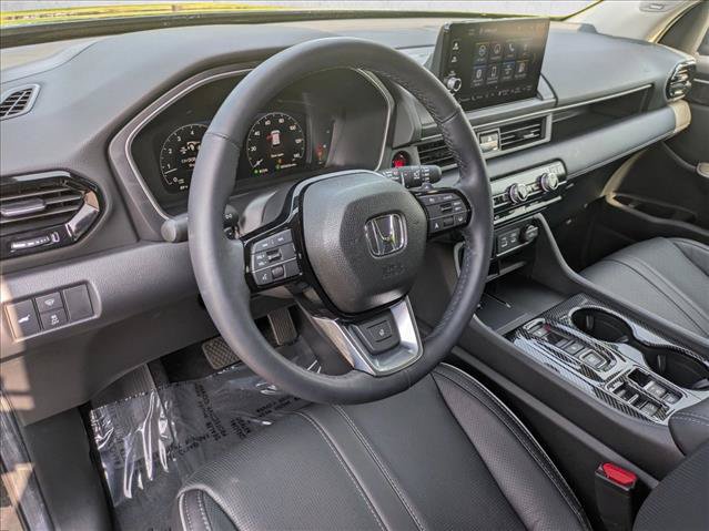 Used 2025 Honda Pilot Elite image 10