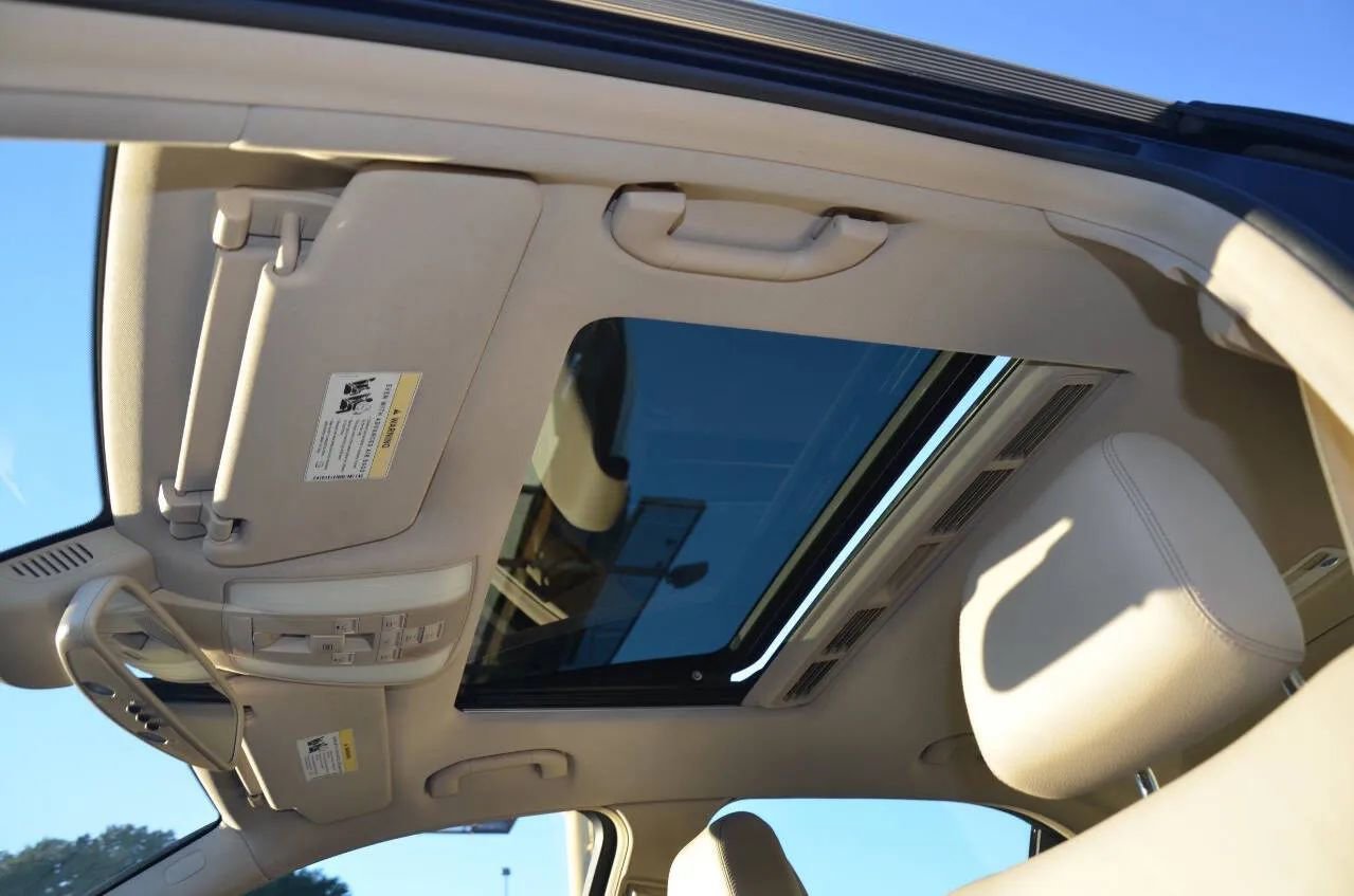 Used 2015 Mercedes-Benz E 350 Sedan image 31