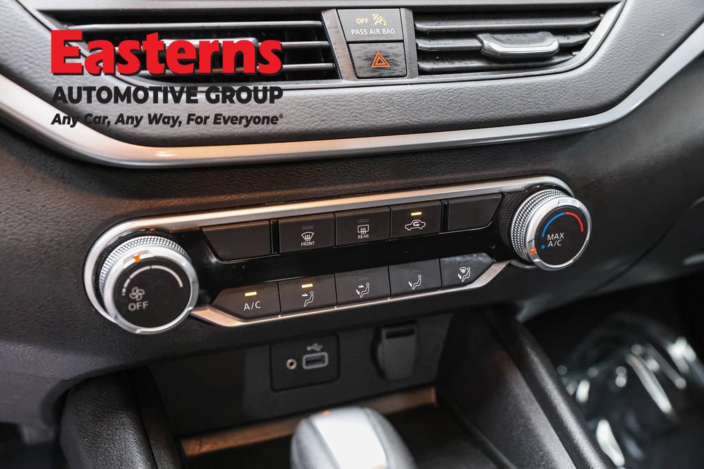 Used 2024 Nissan Altima 2.5 S FWD image 19