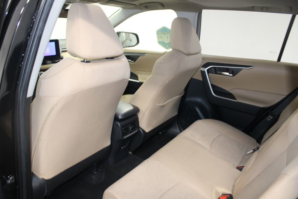 Used 2023 Toyota RAV4 XLE w/ Convenience Package image 26
