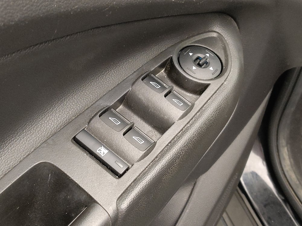 Used 2017 Ford Escape S FWD image 27