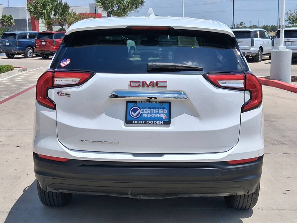 Used 2024 GMC Terrain SLE FWD image 5
