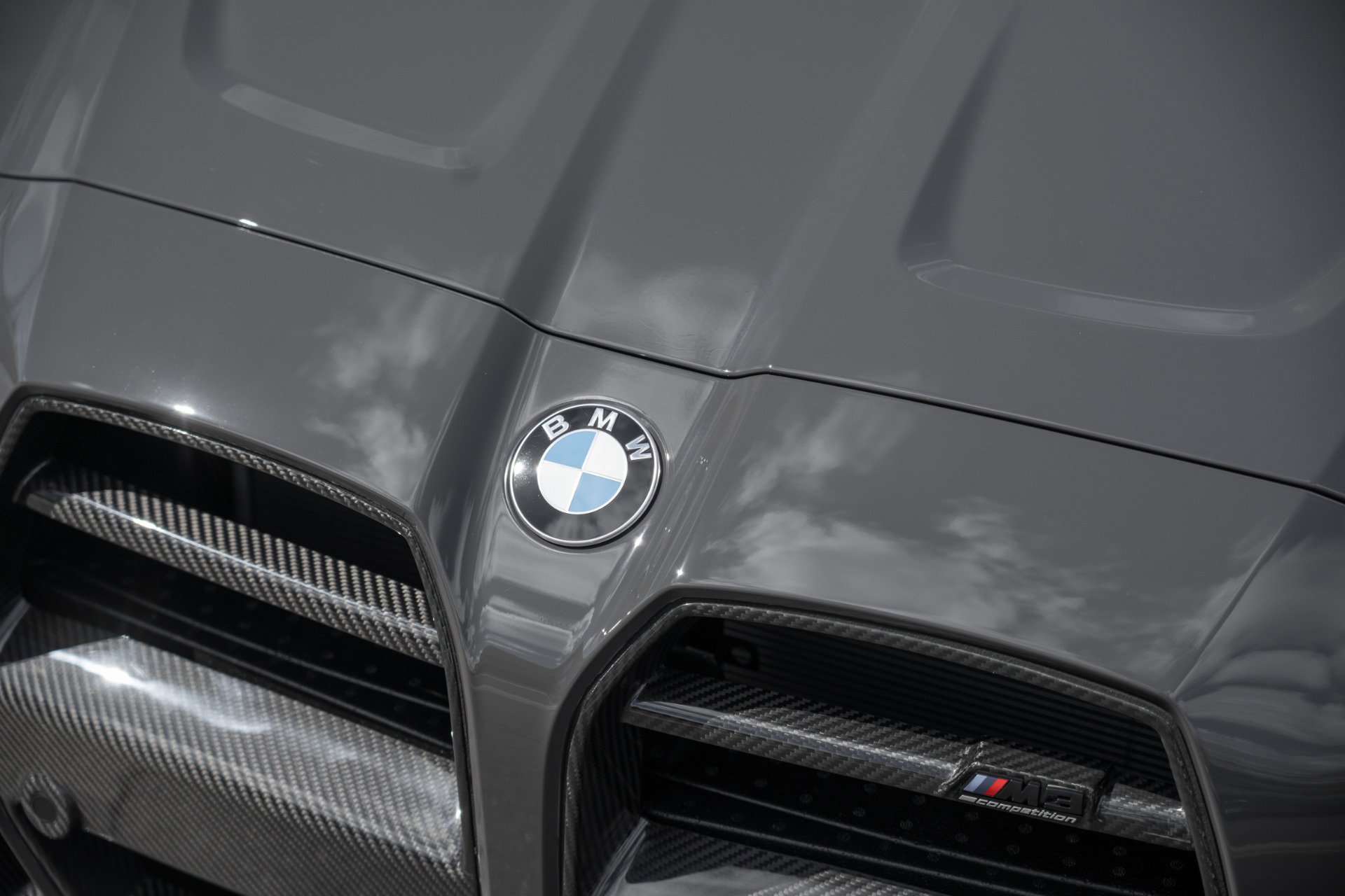 Used 2025 BMW M3 Competition w/ M Carbon Exterior Package image 16