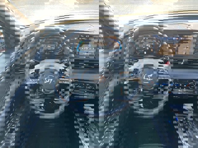 New 2026 Hyundai Elantra Sport w/ Cargo Package image 18