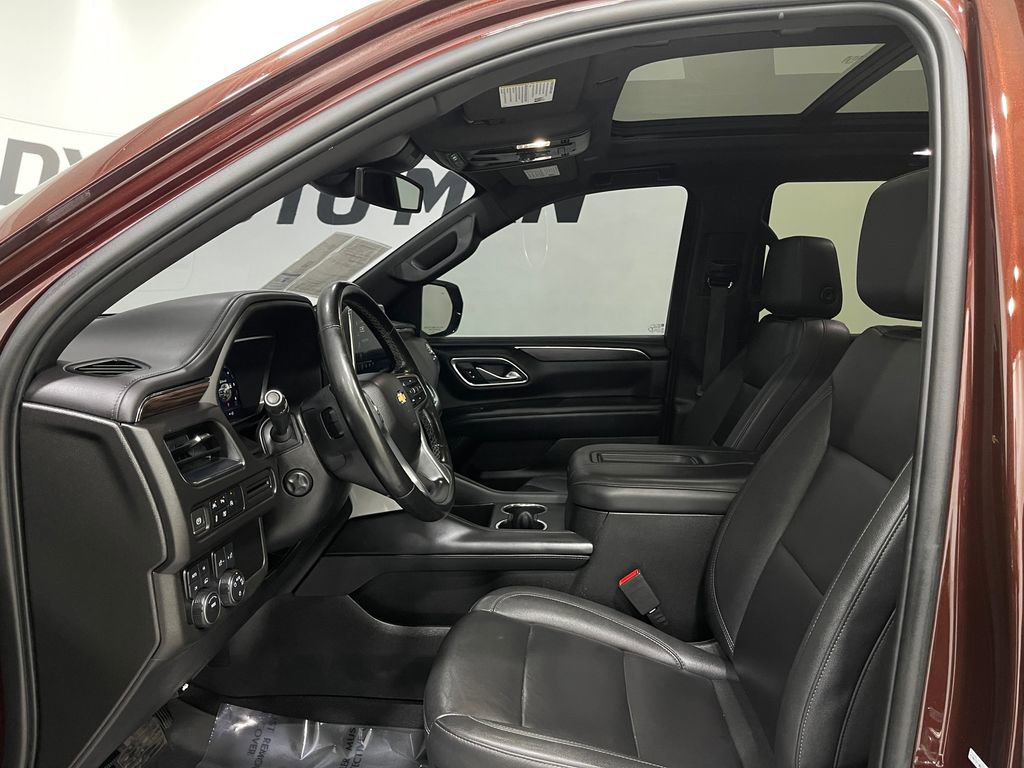 Used 2023 Chevrolet Tahoe LT w/ Luxury Package image 13