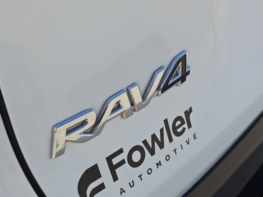 Certified 2025 Toyota RAV4 XSE image 12