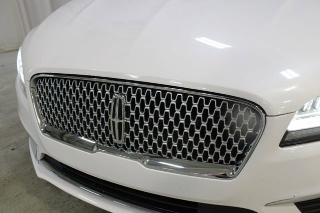 Used 2017 Lincoln MKZ Select AWD/4WD image 33