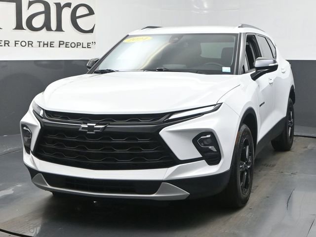 Used 2024 Chevrolet Blazer LT w/ Midnight/Sport Edition image 7