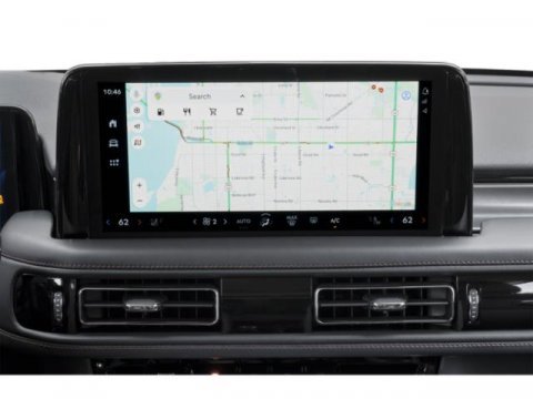 Certified 2025 Lincoln Aviator Premiere w/ Jet Appearance Package image 15