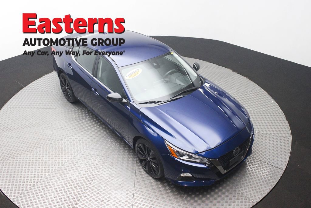 Used 2021 Nissan Altima 2.5 SR AWD/4WD image 3