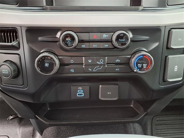 New 2026 Ford F250 XL image 13
