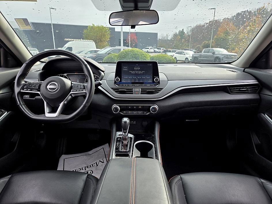 Certified 2024 Nissan Altima 2.5 SR image 9