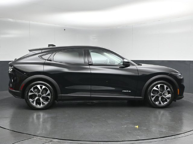Certified 2026 Ford Mustang Mach-E Select w/ Technology Package AWD/4WD image 8