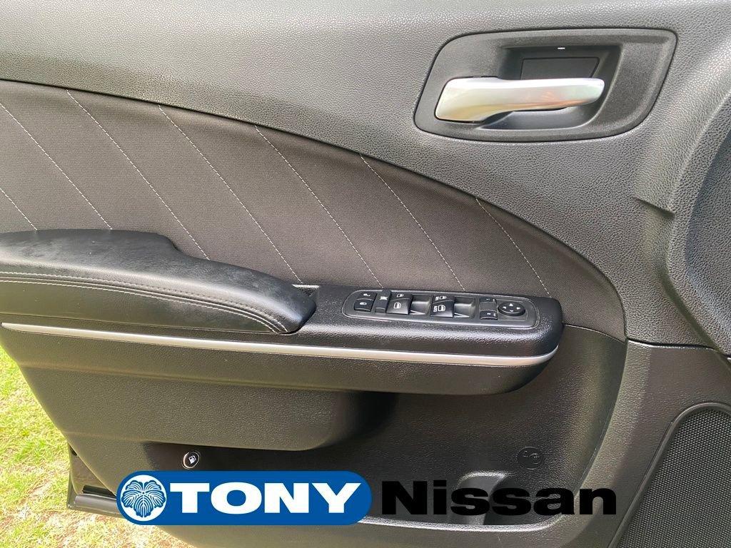 Used 2019 Dodge Charger R/T w/ Driver Confidence Group image 12