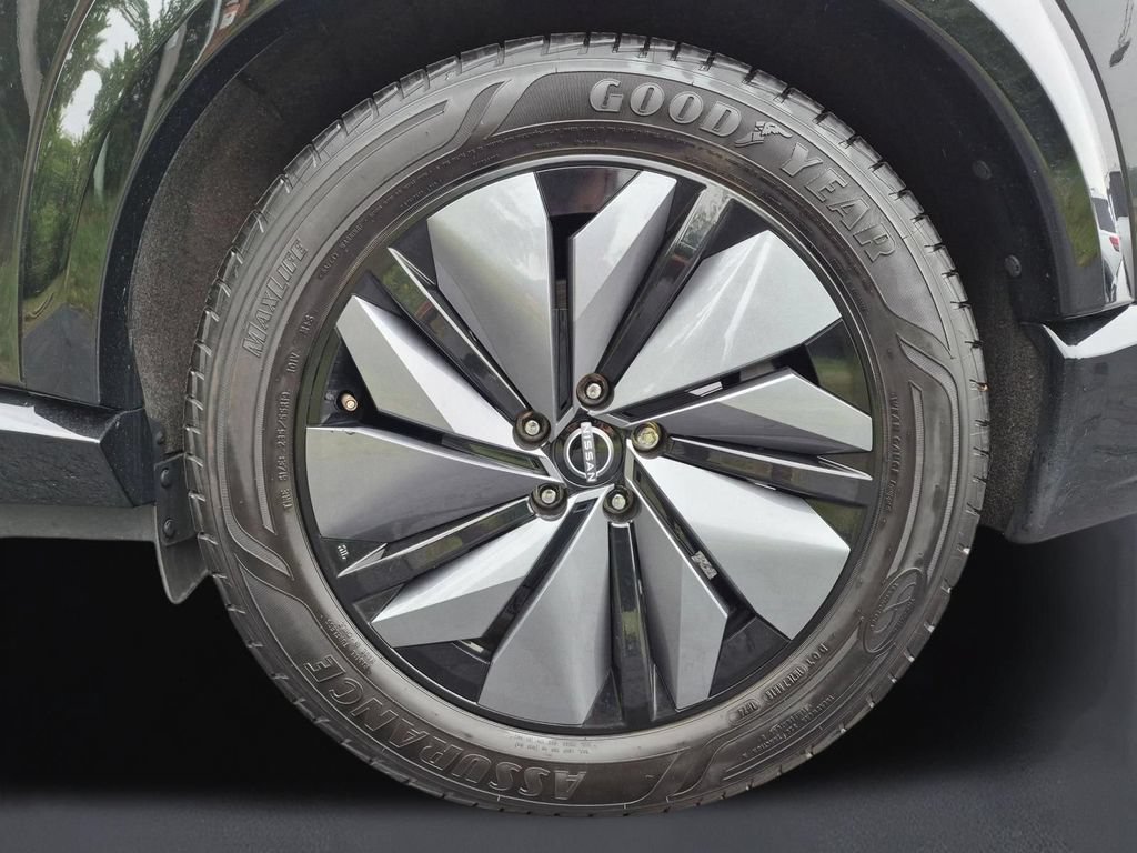 Used 2023 Nissan Ariya FWD image 11