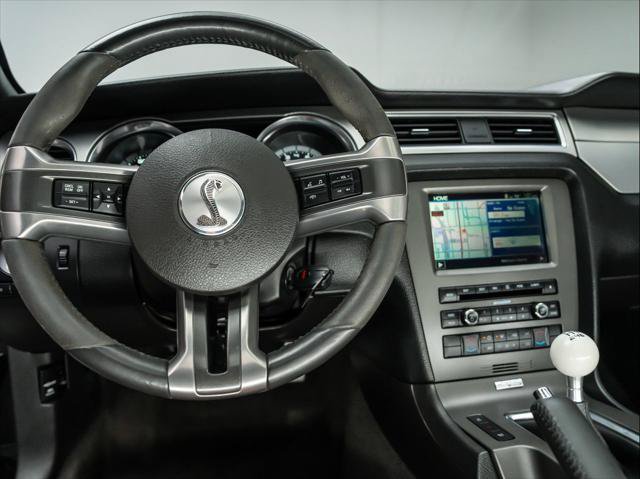 Used 2013 Ford Mustang Shelby GT500 RWD image 22