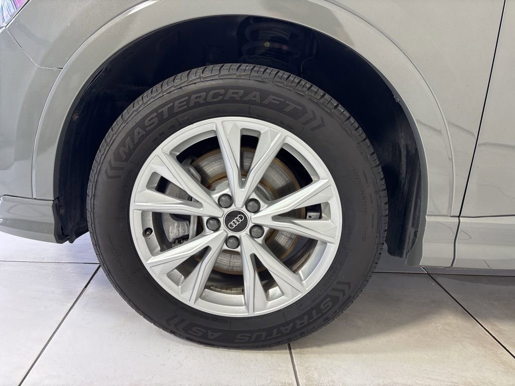 Used 2023 Audi Q3 2.0T Premium AWD/4WD image 9