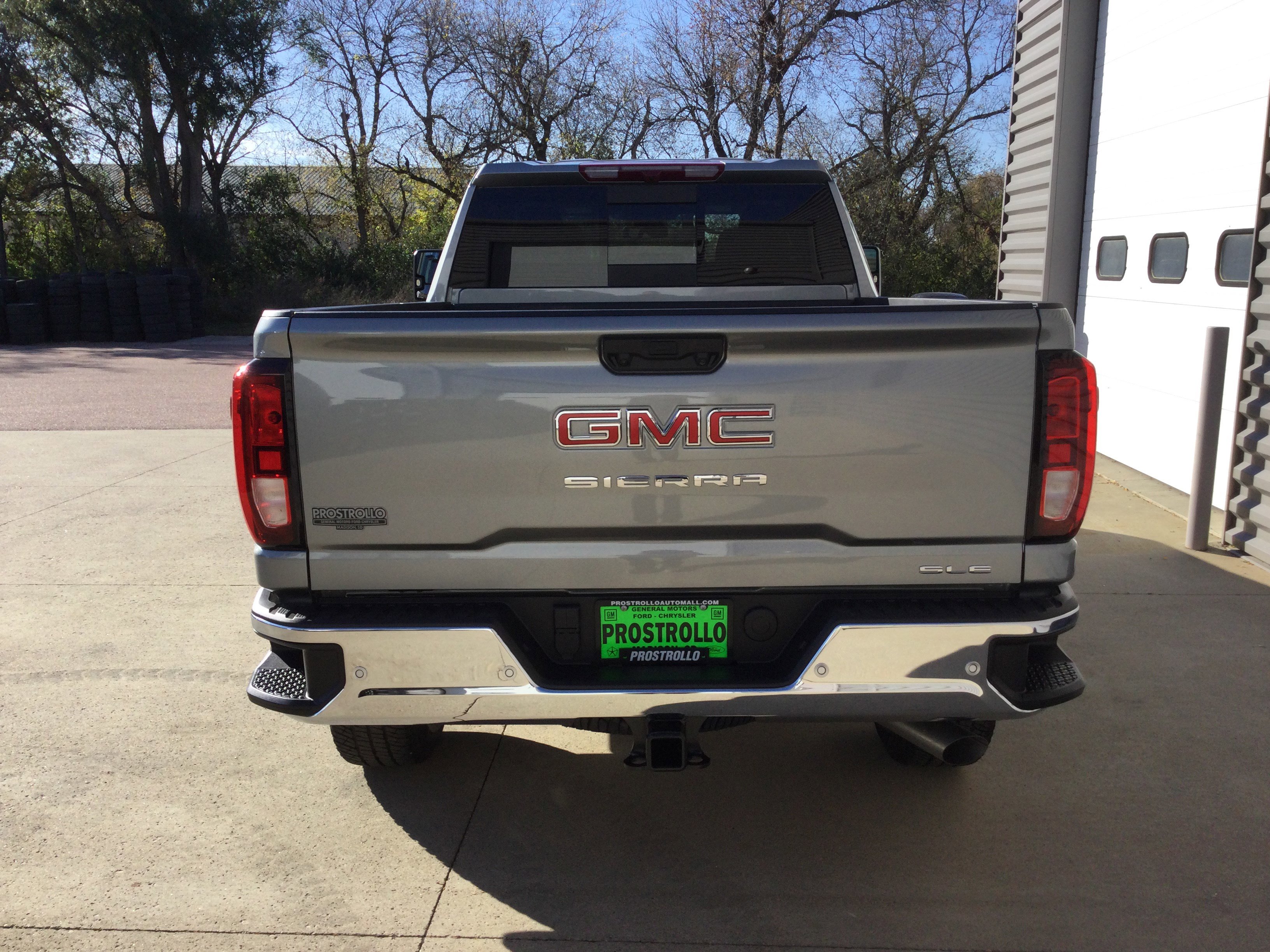 New 2026 GMC Sierra 2500 SLE w/ SLE Value Package; image 4